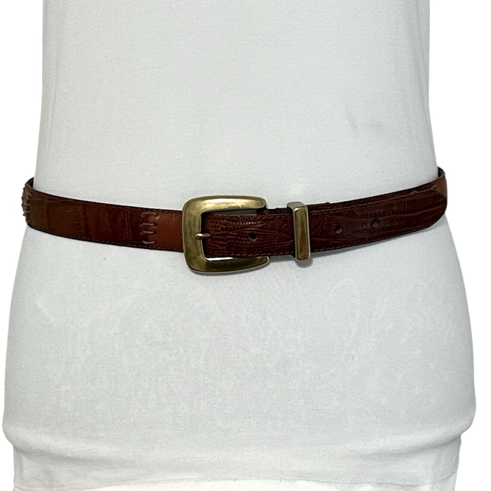 Fossil women’s Size Large brown leather patchwork‎ belt with brass buckle.